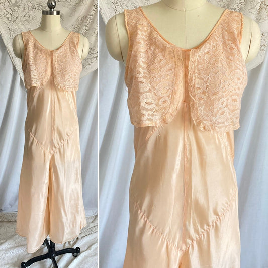 Vintage 1930's Jumpsuit Beach Pajamas | Pale Apricot Silk with Floral Cotton Lace | Size XS, S | Deadstock, Never Worn - Daggers & Dames