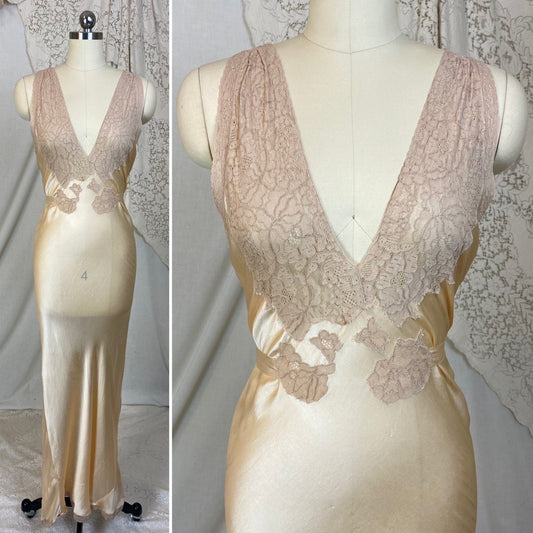Vintage 1930's Nightgown | Champagne Silk with Warm Nude Lace | Size S, M - Daggers & Dames