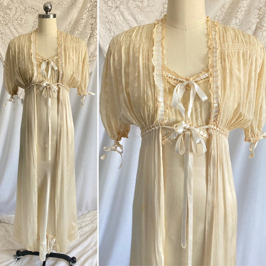 Vintage 1930's Nightgown & Peignoir Set | Warm Ivory Silk with Embroidered Chiffon and Crochet Lace | Size XS, S - Daggers & Dames