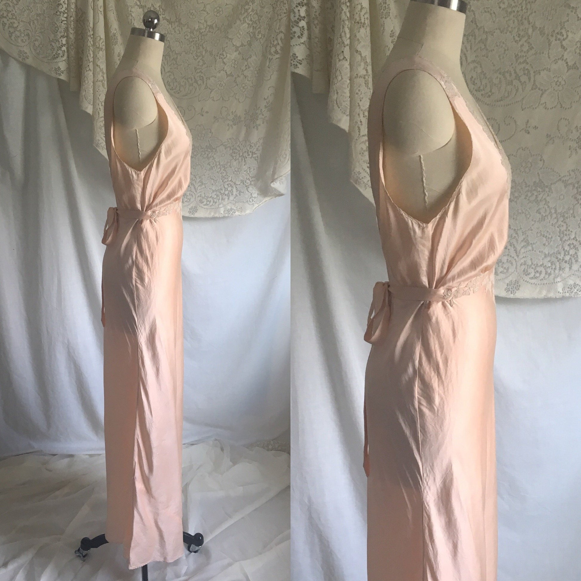 Vintage 1930's Nightgown | Rose Gold Silk with Embroidered Lace Tulle | Size M, LG - Daggers & Dames