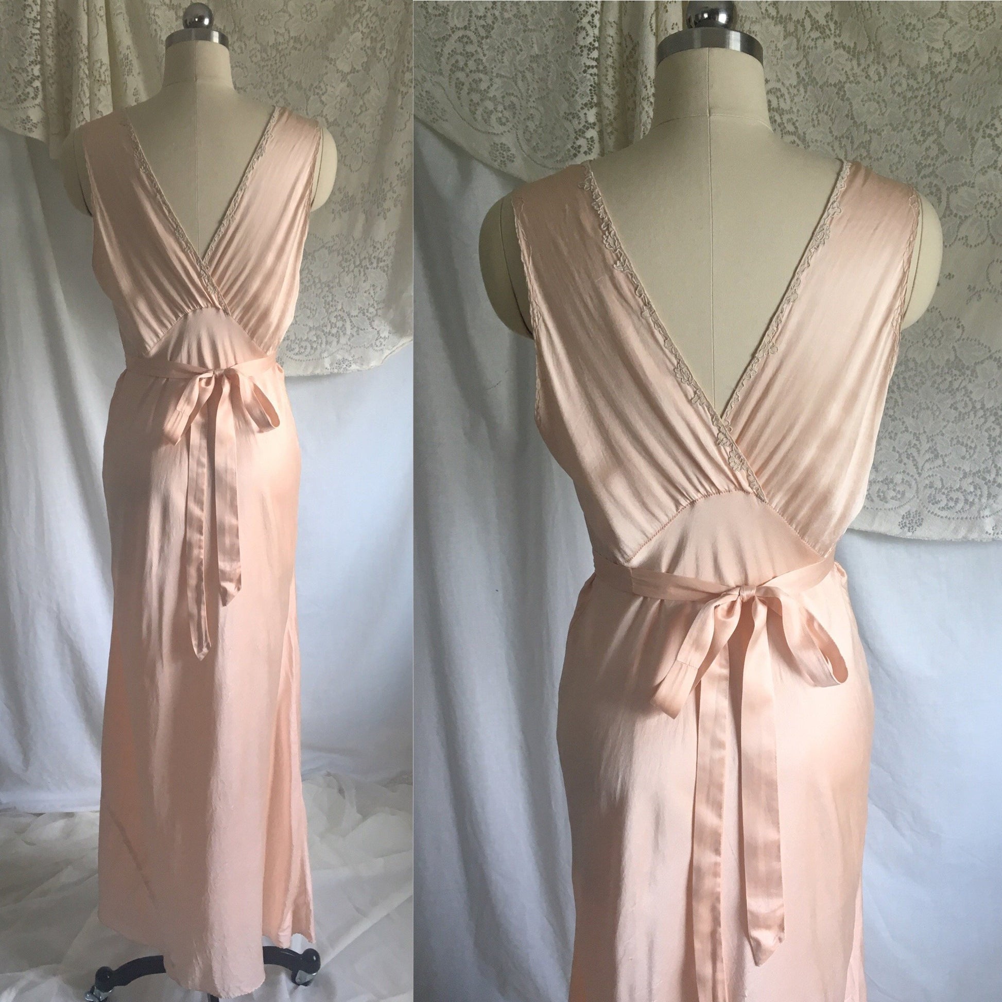 Vintage 1930's Nightgown | Rose Gold Silk with Embroidered Lace Tulle | Size M, LG - Daggers & Dames