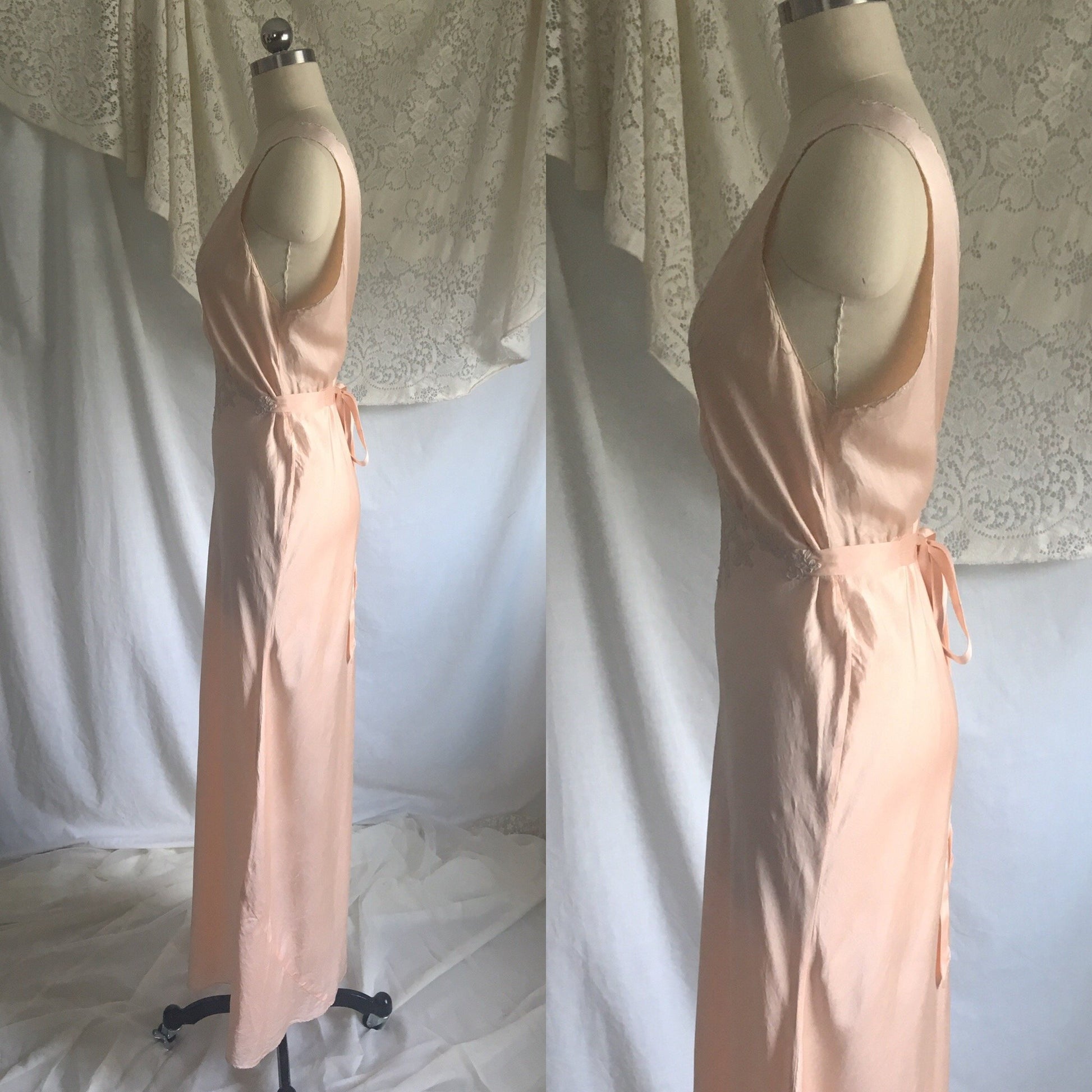 Vintage 1930's Nightgown | Rose Gold Silk with Embroidered Lace Tulle | Size M, LG - Daggers & Dames