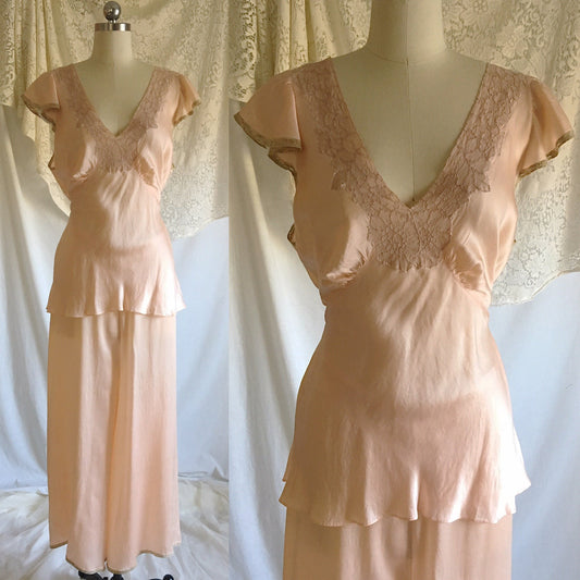 Vintage 1930's Pajama Set | Rose Gold Pink Silk with Blush Alençon Lace | Size XLG - Daggers & Dames