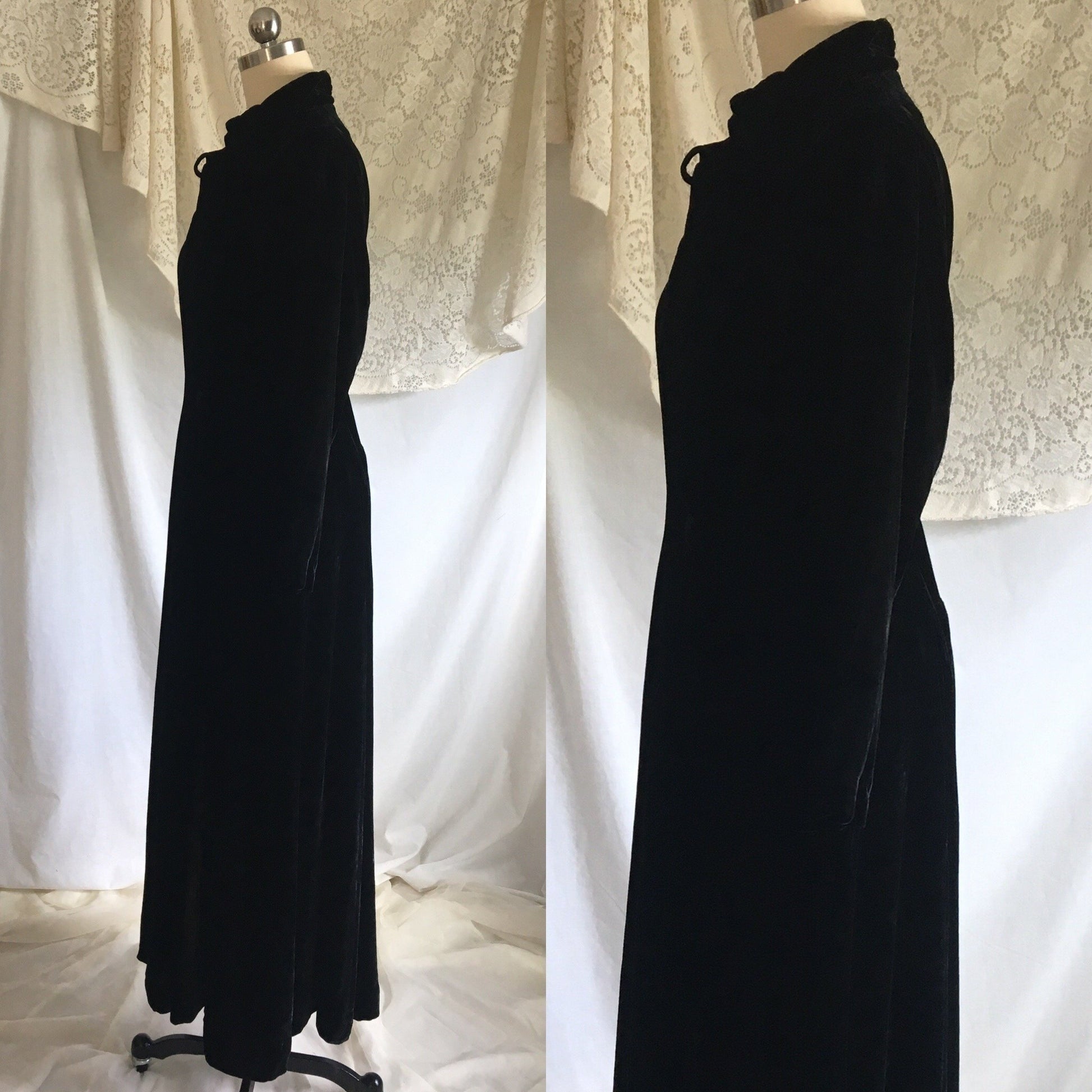 Vintage 1930's Robe | Black Silk Velvet with Champagne Rayon Satin Lining | Size M, LG - Daggers & Dames