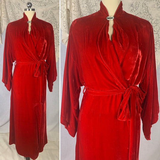 Vintage 1930's Robe | Lush Red Silk Velvet with Rhinestone Clasp & Kimono Sleeves | Size S, M | Carson Pirie Scott Co -Chicago - Daggers & Dames
