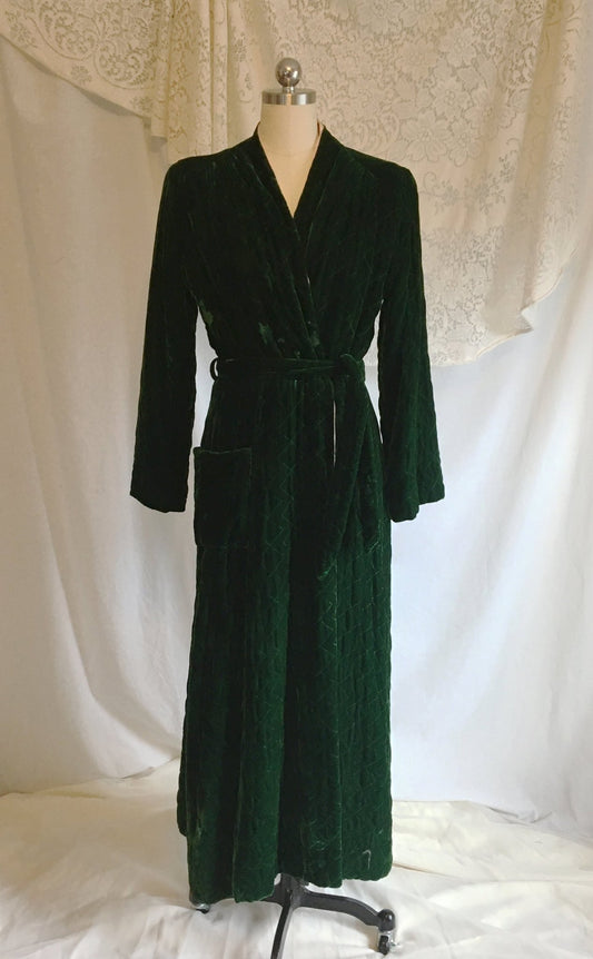 Vintage 1930's Robe | Quilted Emerald Green Velvet with Pale Pink Rayon Satin Lining | Reversible Housecoat | Size S - Daggers & Dames