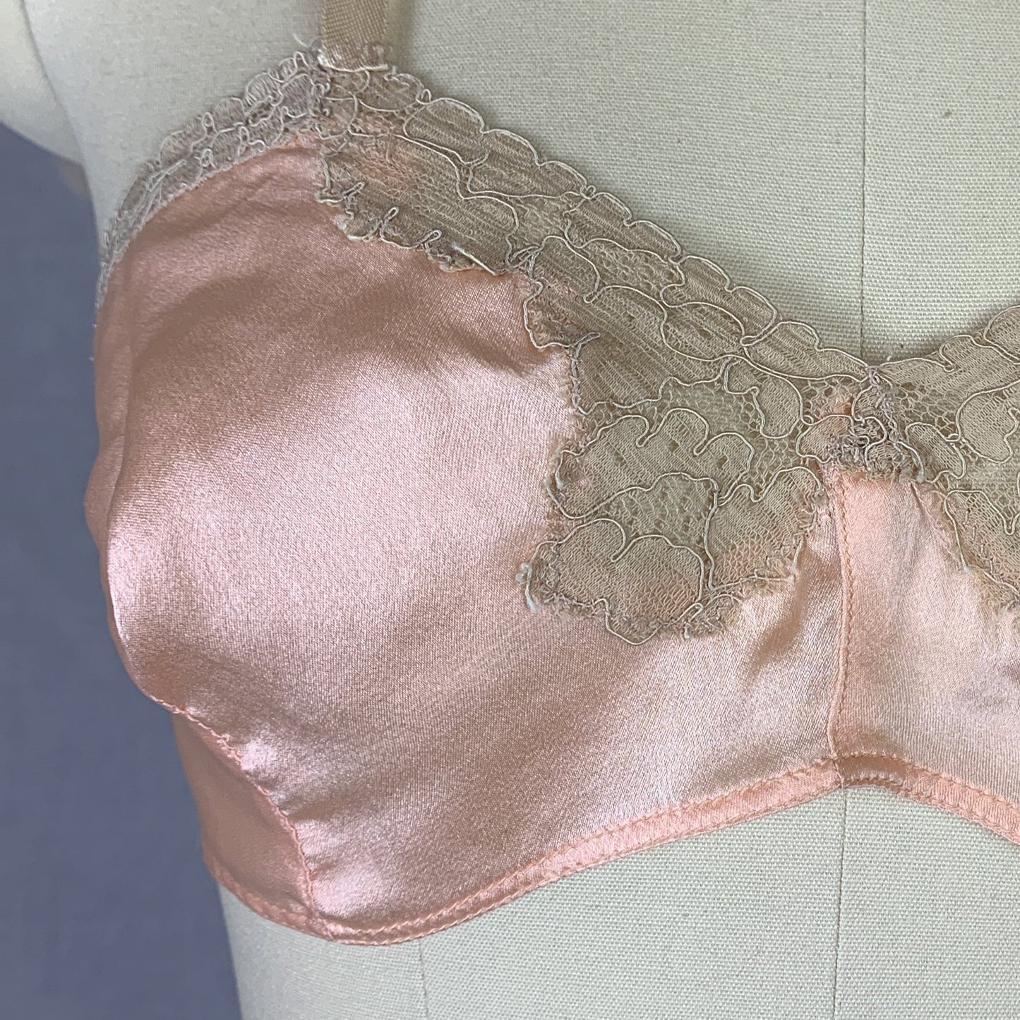 Vintage 1930's Tap Pants & Bralette Lingerie Set | Peach Silk Charmeuse with Mixed Alençon Lace | Size XS | Homemade - Daggers & Dames
