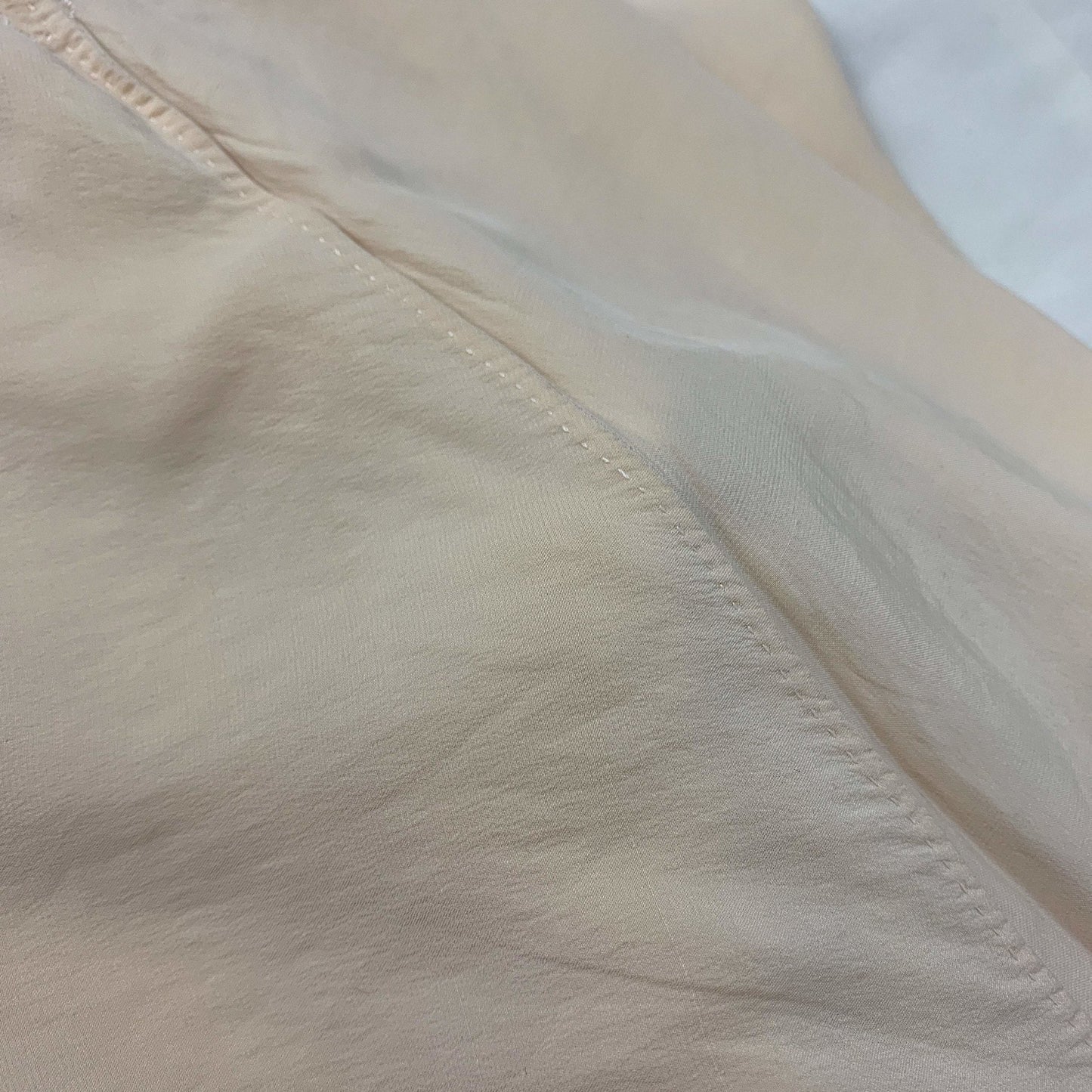 Vintage 1930's Tap Pants | Champagne Silk with Embroidered Crepe Appliqué | Size XS - Daggers & Dames
