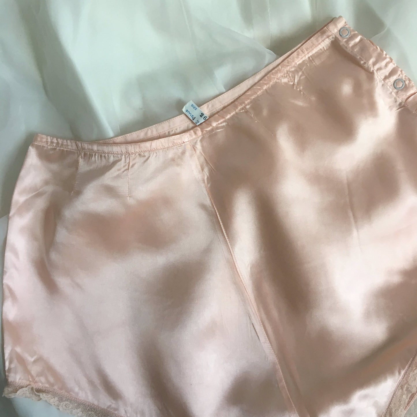 Vintage 1930's Tap Pants | Pink Rayon Satin with Lace & Button Up Hip | Treasures of Paris | Size XS - Daggers & Dames