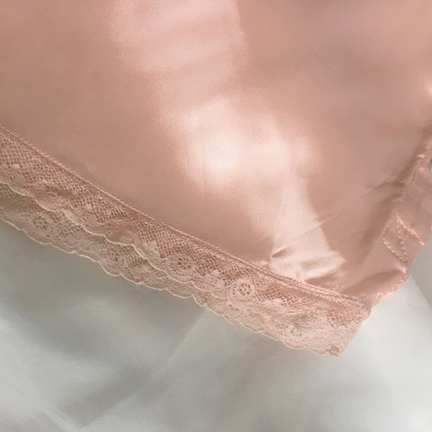 Vintage 1930's Tap Pants | Pink Rayon Satin with Lace & Button Up Hip | Treasures of Paris | Size XS - Daggers & Dames