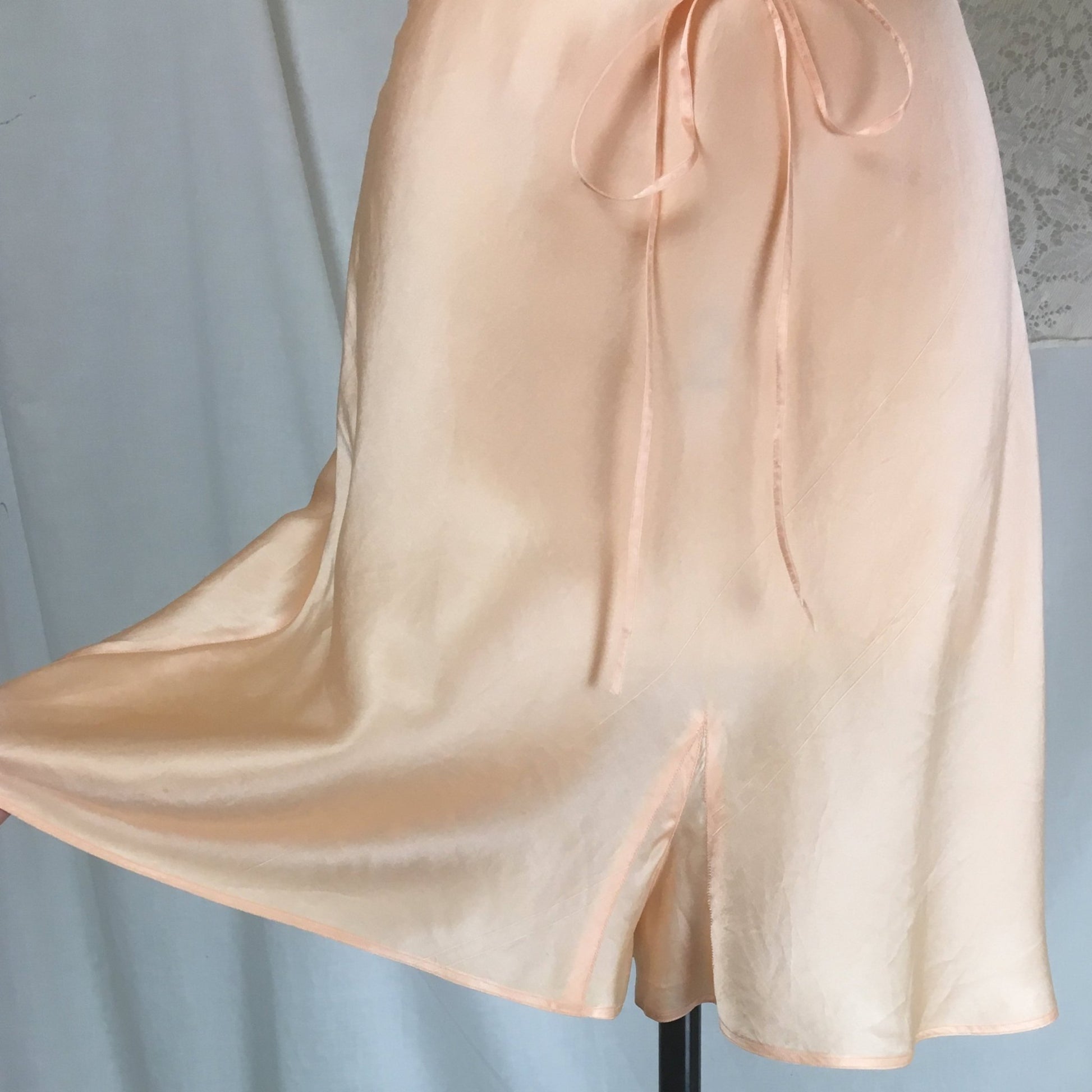 Vintage 1930's Teddy Romper | Rosy Peach Silk Charmeuse with Deep Bias Cut & Button Gusset | Size M, LG - Daggers & Dames