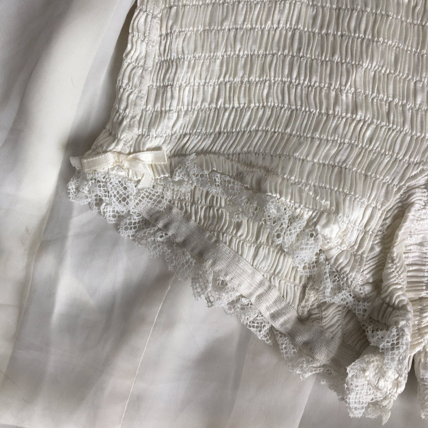 Vintage 1940's Girdle Panties | Ruched White Rayon Satin with Cotton Lace & Bows | Mabs Bitsies | Size XXS, XS - Daggers & Dames