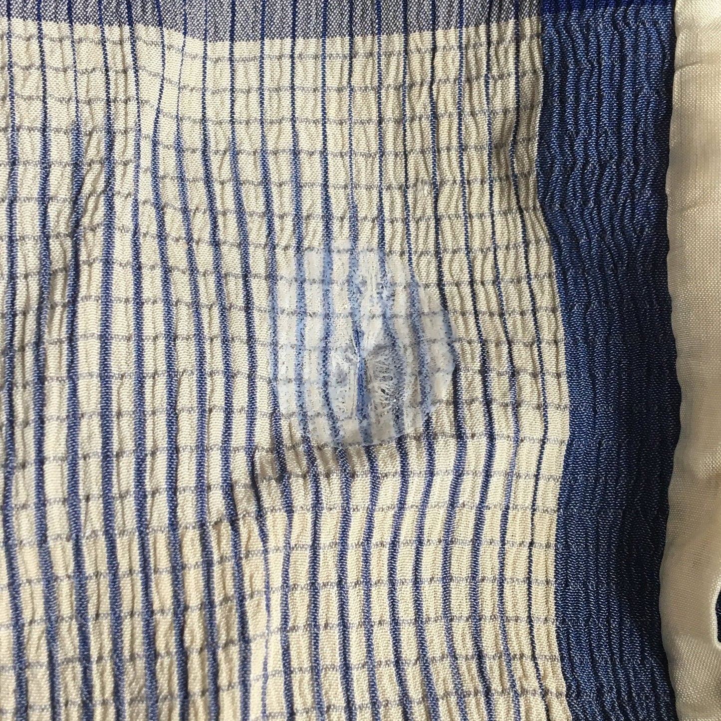 Vintage 1940's Kimono | Blue Crepe Silk | Geometric Pattern | Size SM/LG - Daggers & Dames