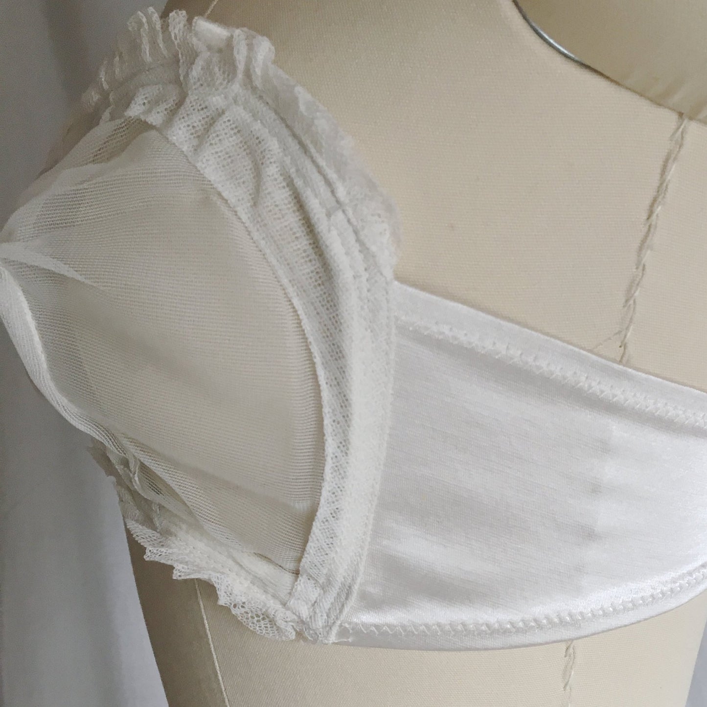 Vintage 1940's Monowire Bra | Sheer White Tulle Mesh with Ruffles & Satin | Lilly of France | Size 32 B, 32 C - Daggers & Dames