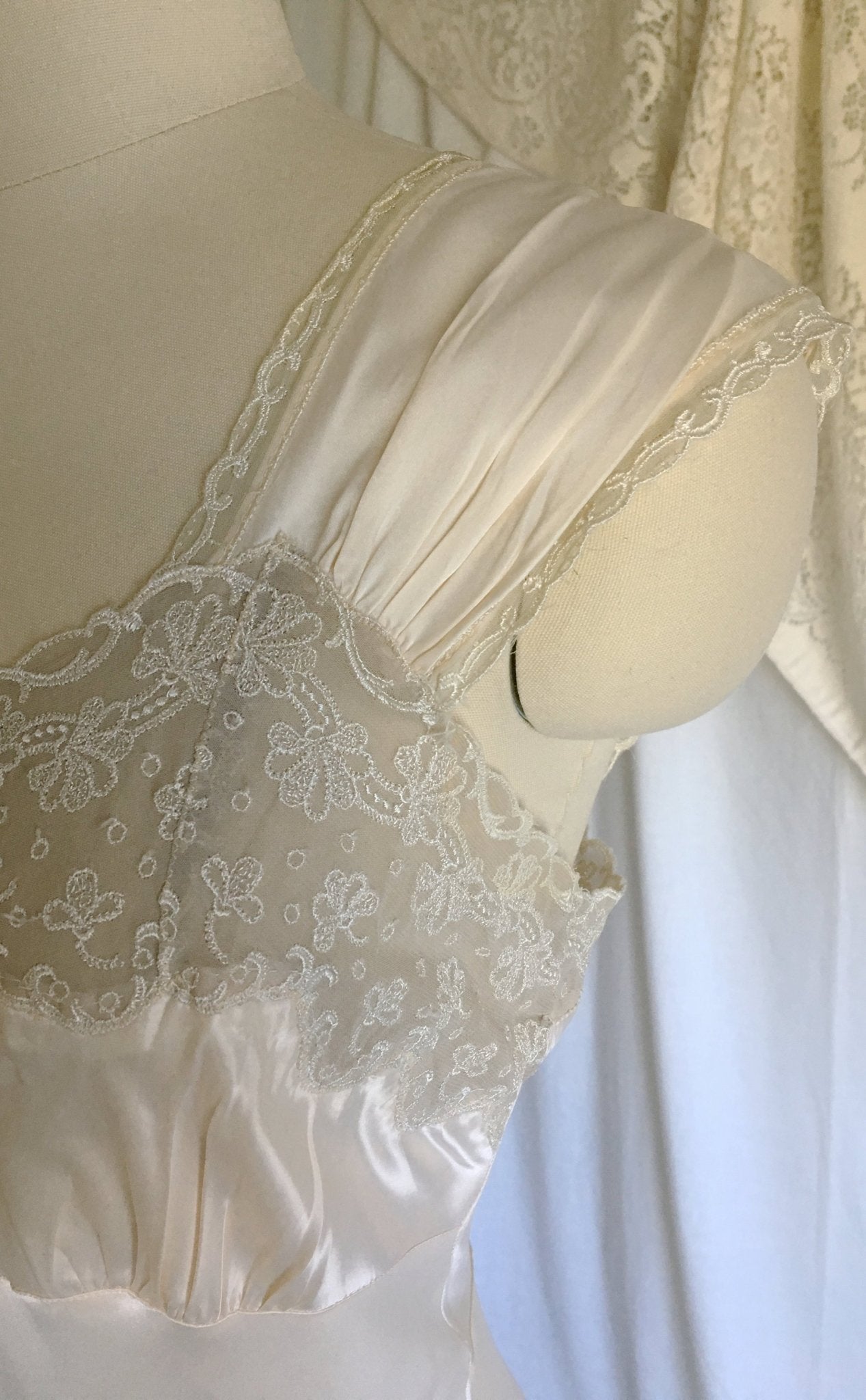 Vintage 1940's Nightgown | Buttercream White Rayon Satin with Embroidered Chiffon | Size S, MED - Daggers & Dames