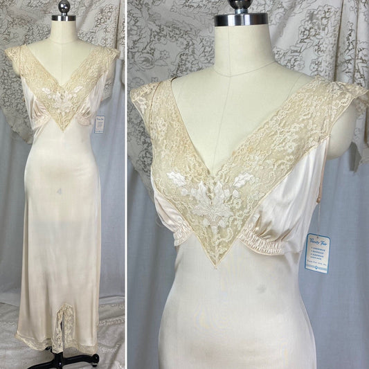 Vintage 1940's Nightgown | Creamy Tan Rayon Jersey Knit with Satin Acorn Appliques & Lace | Size S, M, LG | Vanity Fair New with Tags - Daggers & Dames
