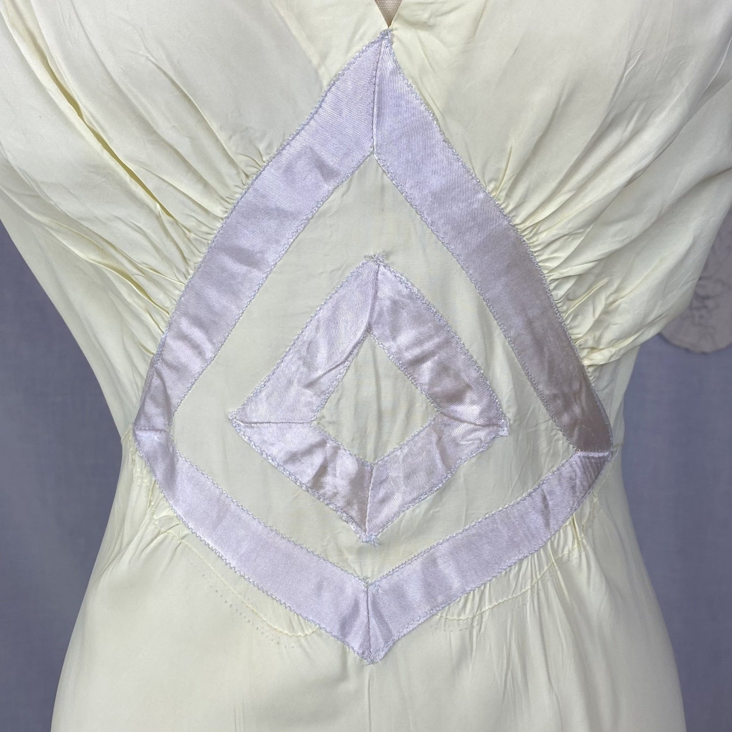 Vintage 1940's Nightgown | Pale Primrose Yellow Rayon with White Satin Ribbon Appliqué | Size LG, XL | Gracette - Daggers & Dames