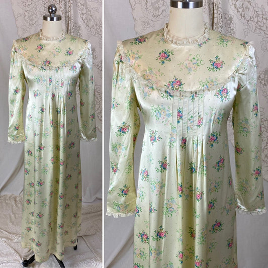 Vintage 1940's Nightgown | Pale Yellow Rayon Satin with Floral Print & Lace | Size XS - Daggers & Dames