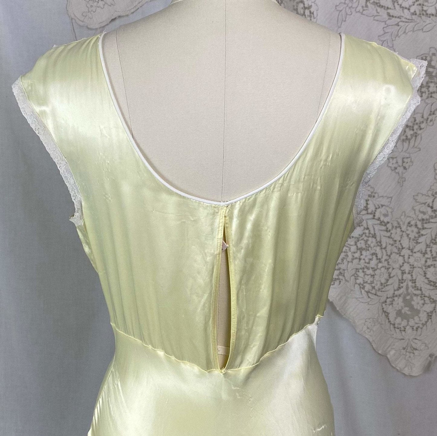 Vintage 1940's Nightgown | Pastel Yellow Rayon Satin with Bone White Chiffon & Ruffled Lace | Size XS, S | Forty Winks - Daggers & Dames