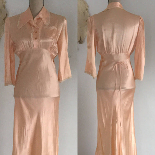 Vintage 1940's Nightgown | Pink Rayon Satin & Ivory Lace with Celluloid Buttons | Bias Cut Dressing Gown | Size S - Daggers & Dames