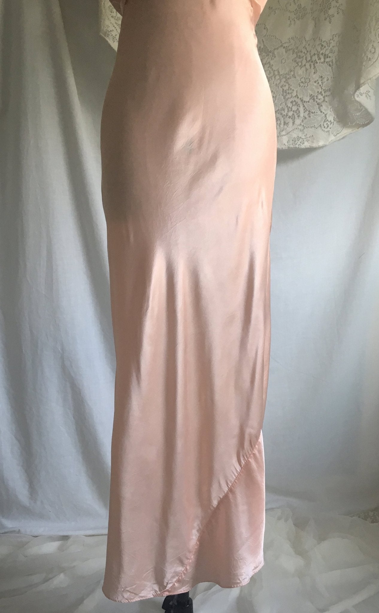 Vintage 1940's Nightgown | Rose Gold Pink Rayon Satin with Alençon Lace & Cap Sleeves | Size LG - Daggers & Dames