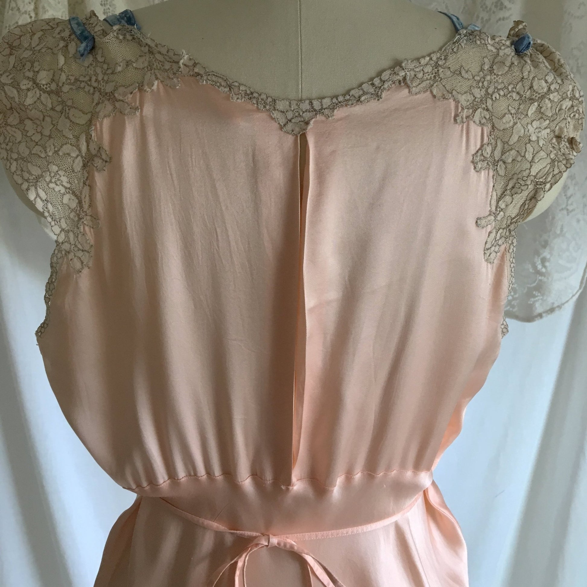Vintage 1940's Nightgown | Rose Gold Pink Silk with Alencon Lace & Blue Velvet Straps | Miss D. Benay | Size M, LG - Daggers & Dames