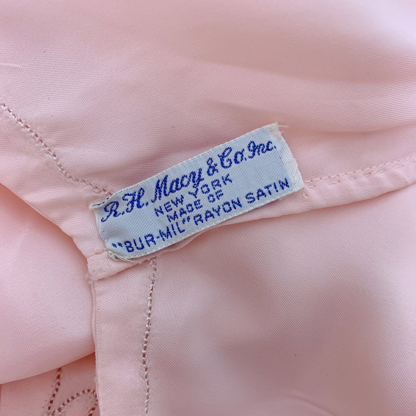 Vintage 1940's Nightgown | Rose Pink Rayon Satin with Hand Stitching & Floral Applique | Size XS | R.H. Macy Co. - Daggers & Dames