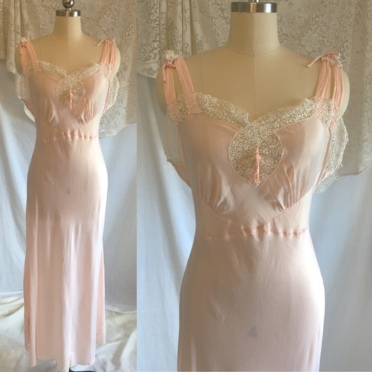 Vintage 1940's Nightgown | Silky Pale Pink Rayon with White Venetian Lace | Laros | Size M - Daggers & Dames