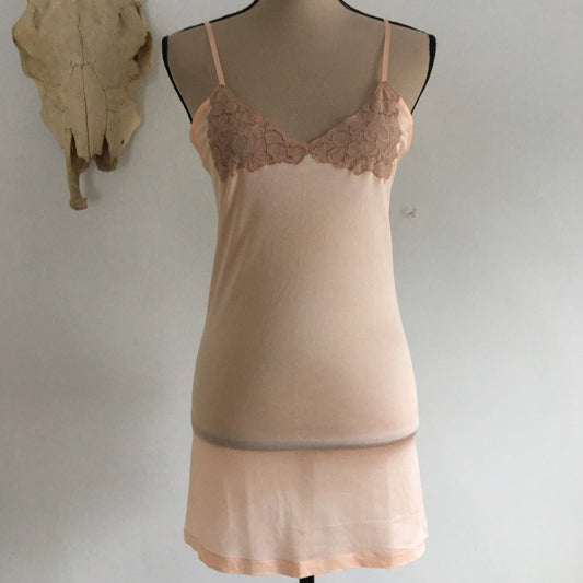 Vintage 1940’s Rayon Camisole by R.H. Macey’s - Daggers & Dames