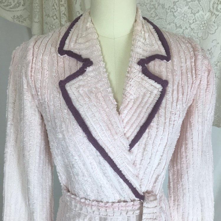 Vintage 1940's Robe | Lilac & Deep Royal Purple Chenille | Size XS, S - Daggers & Dames