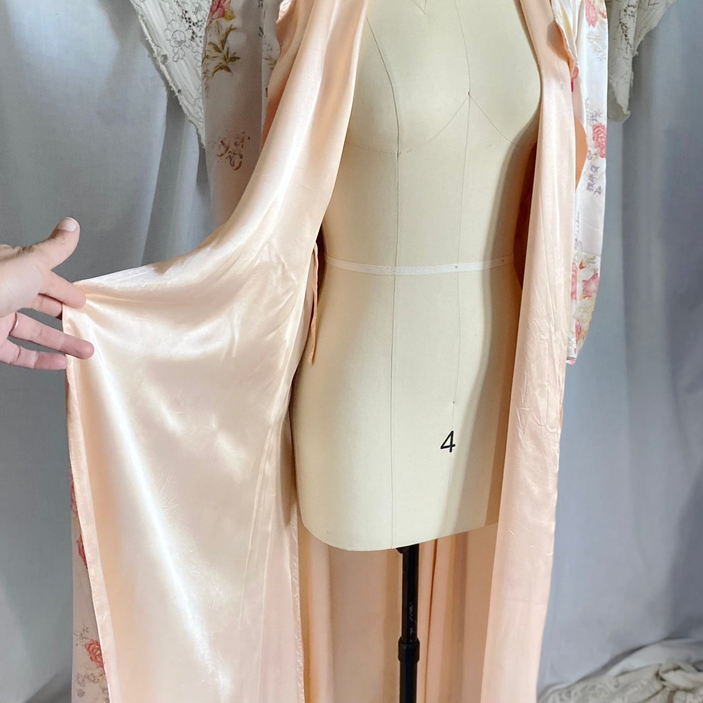 Vintage 1940's Robe | Silky White Rayon Satin with Pink Rose Floral Print & Bell Sleeves | Size S, M, LG - Daggers & Dames