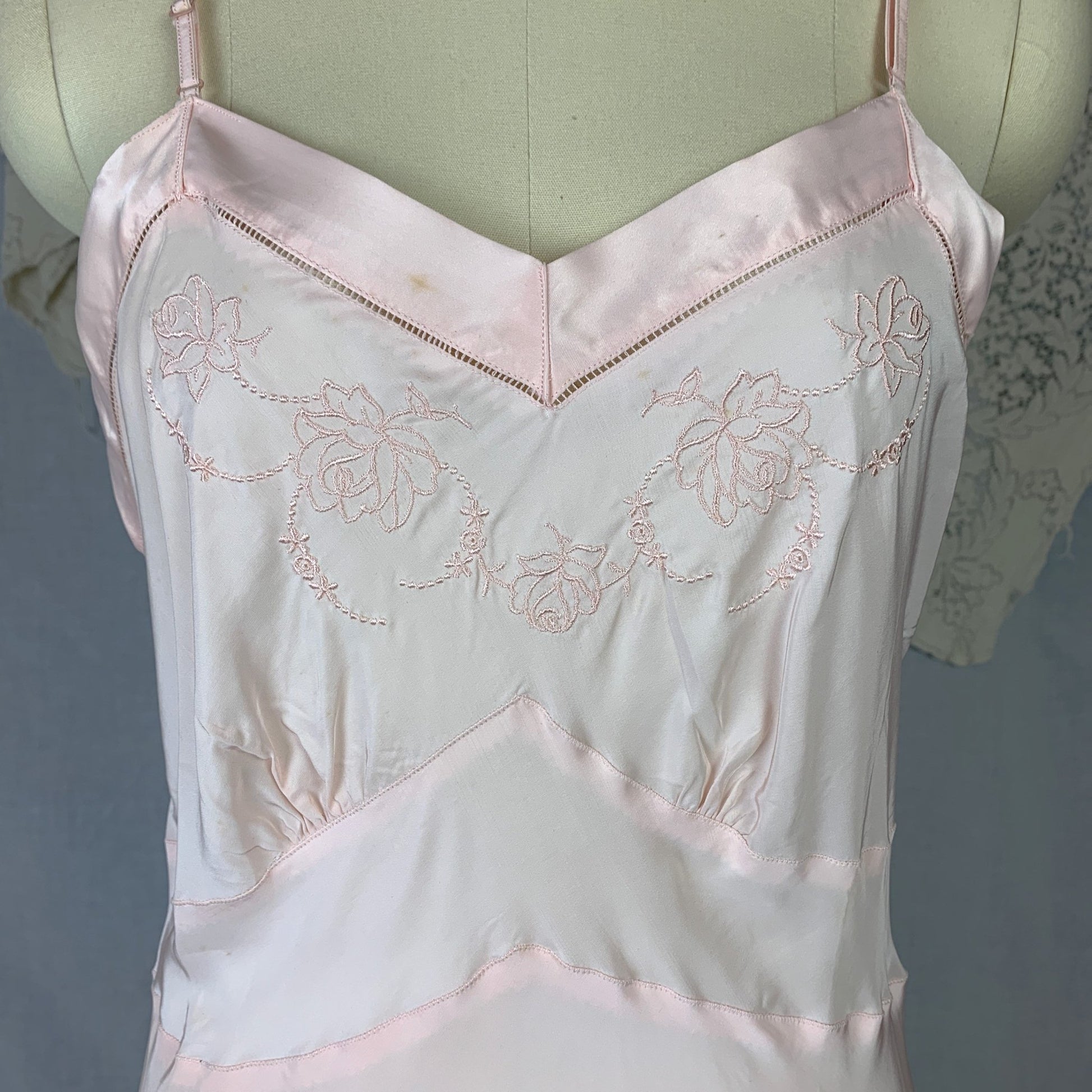 Vintage 1940's Slip | Pale Pink Bur-Mil Rayon with Floral Embroidery | Size S, MED | Colony Club - Never Worn - Daggers & Dames