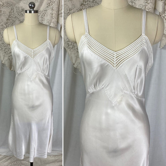Vintage 1940's Slip | Pearly White Rayon Satin | Size S, M | Mary Barron -Never Worn - Daggers & Dames