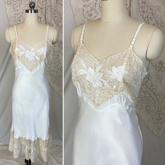 Vintage 1940's Slip | Pearly White Rayon Satin with Warm Nude Cotton Lace & Floral Appliques | Size S, M | Perlcrest -Never Worn - Daggers & Dames