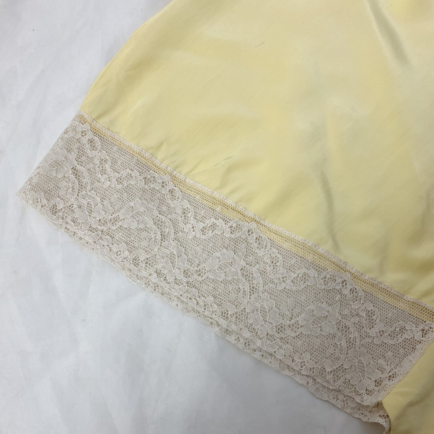 Vintage 1940's Tap Pants | Rich Butter Yellow Rayon with Ivory Lace | Size S, M | Countess Lynn - Daggers & Dames