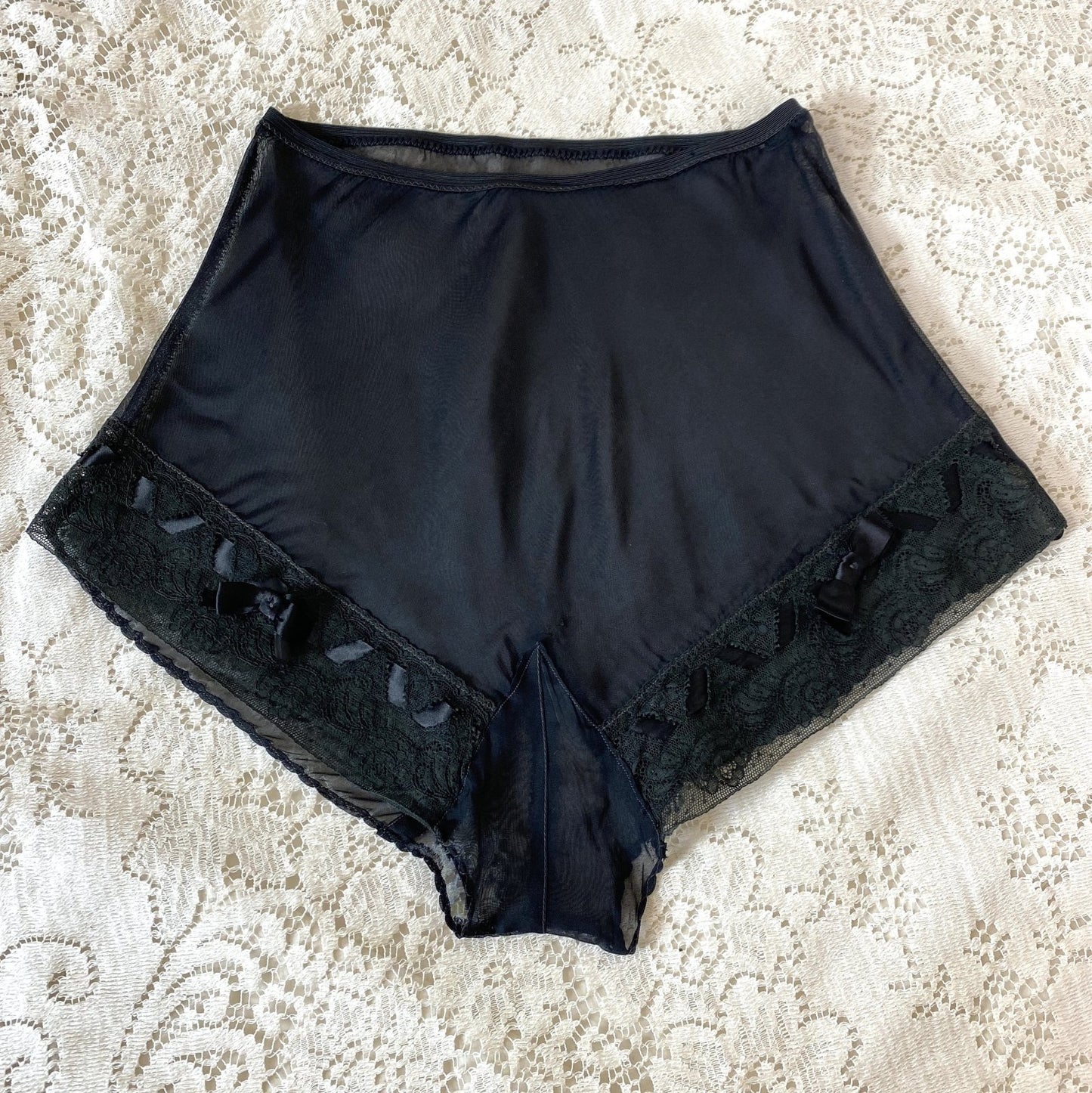 Vintage 1940's Tap Pants | Sheer Black Rayon Chiffon with Lace & Satin Ribbon Bows| Size XS Never Worn - Daggers & Dames