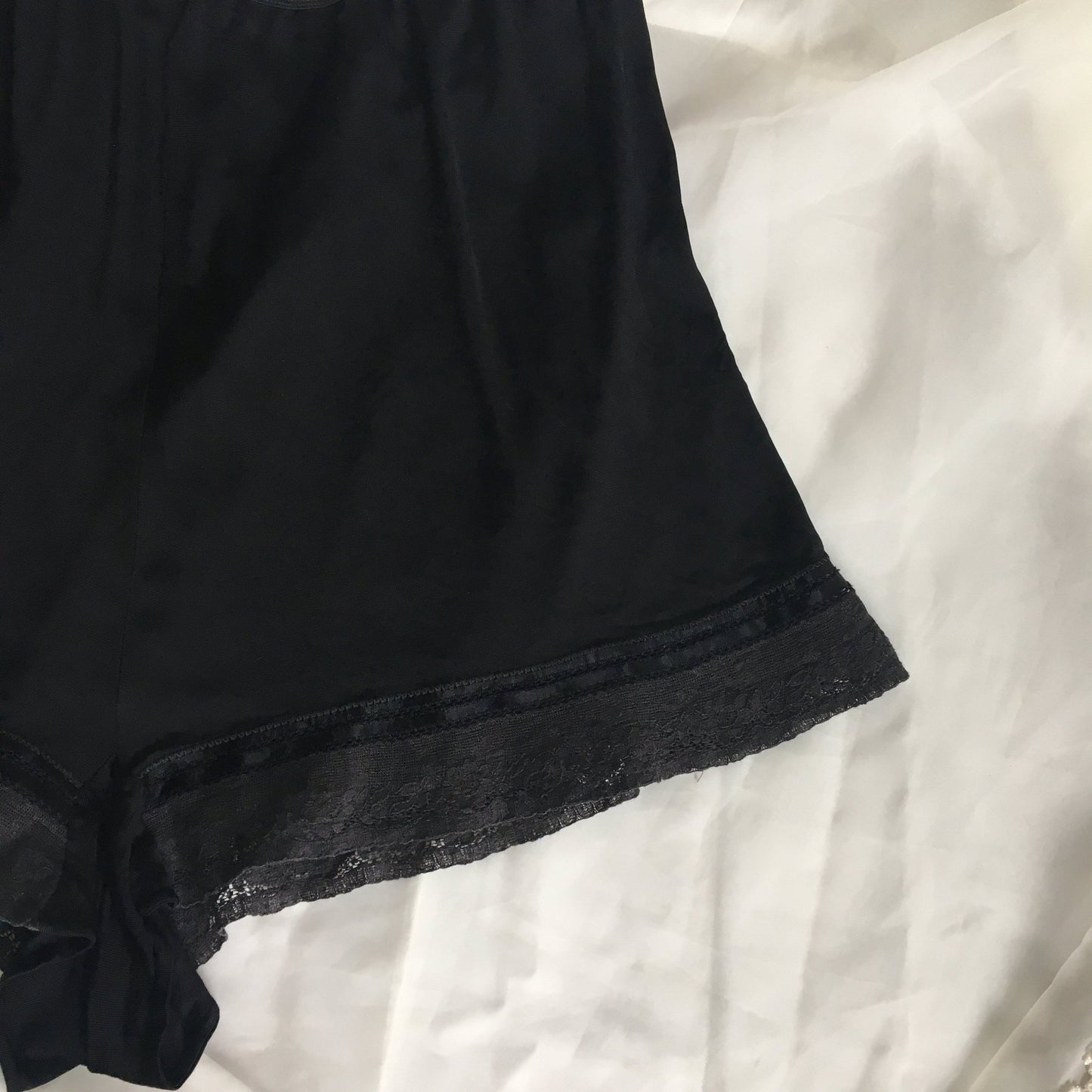 Vintage 1940's Tap Pants | Silky Black Rayon with Satin Ribbon and Lace | Carter's | Size M, LG - Daggers & Dames