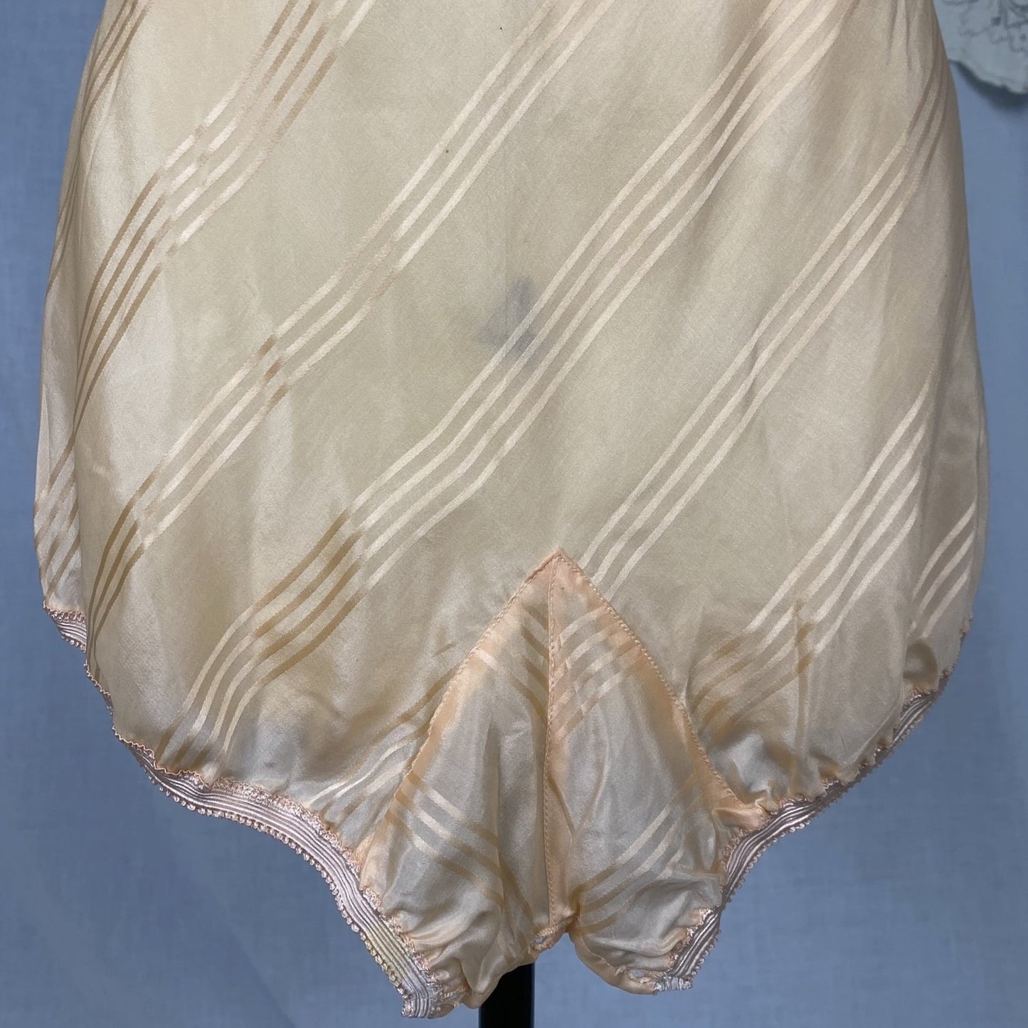 Vintage 1940's Teddy Chemise | Peach Silk with Satin Damask Stripes | Size S, M | Streamline -Never Worn - Daggers & Dames