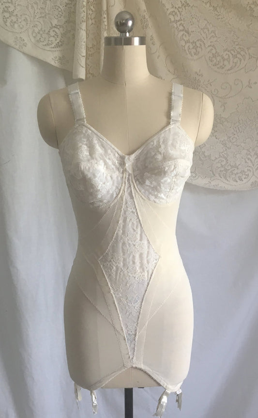 Vintage 1950's All in One Girdle | White Nylon Lace | 6 Ribbon Covered Garters | JACQUES HEIM for Carol Brent | Bridal Lingerie | Size 36 D - Daggers & Dames