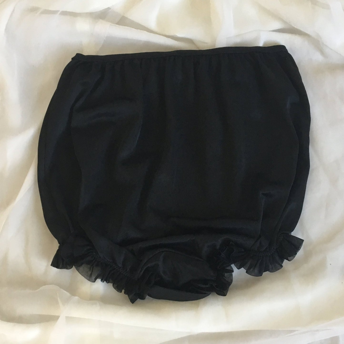 Vintage 1950's Black Ruffle Leg High Waist Panties -Double Mushroom Gusset - Daggers & Dames