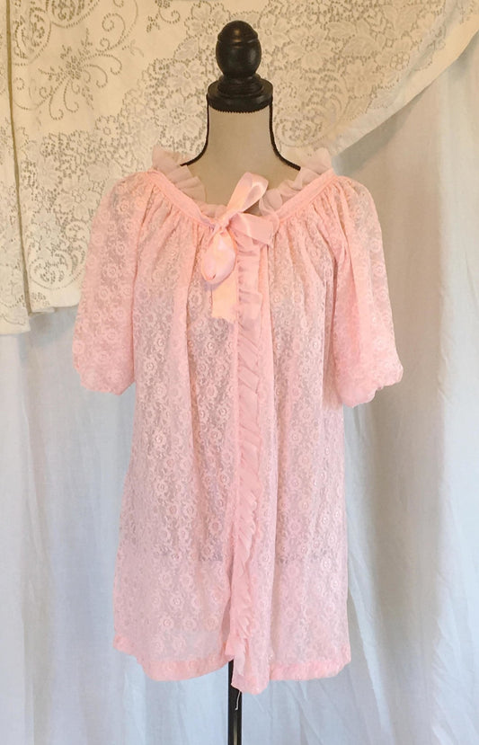 Vintage 1950’s Bubblegum Pink Lace Robe by Ginsburg - Daggers & Dames