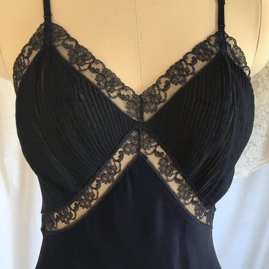 Vintage 1950's Chemise Slip | Size XS | Slinky Deep Navy Blue Rayon with Plissé Chiffon & Lace | Barbizon - Daggers & Dames