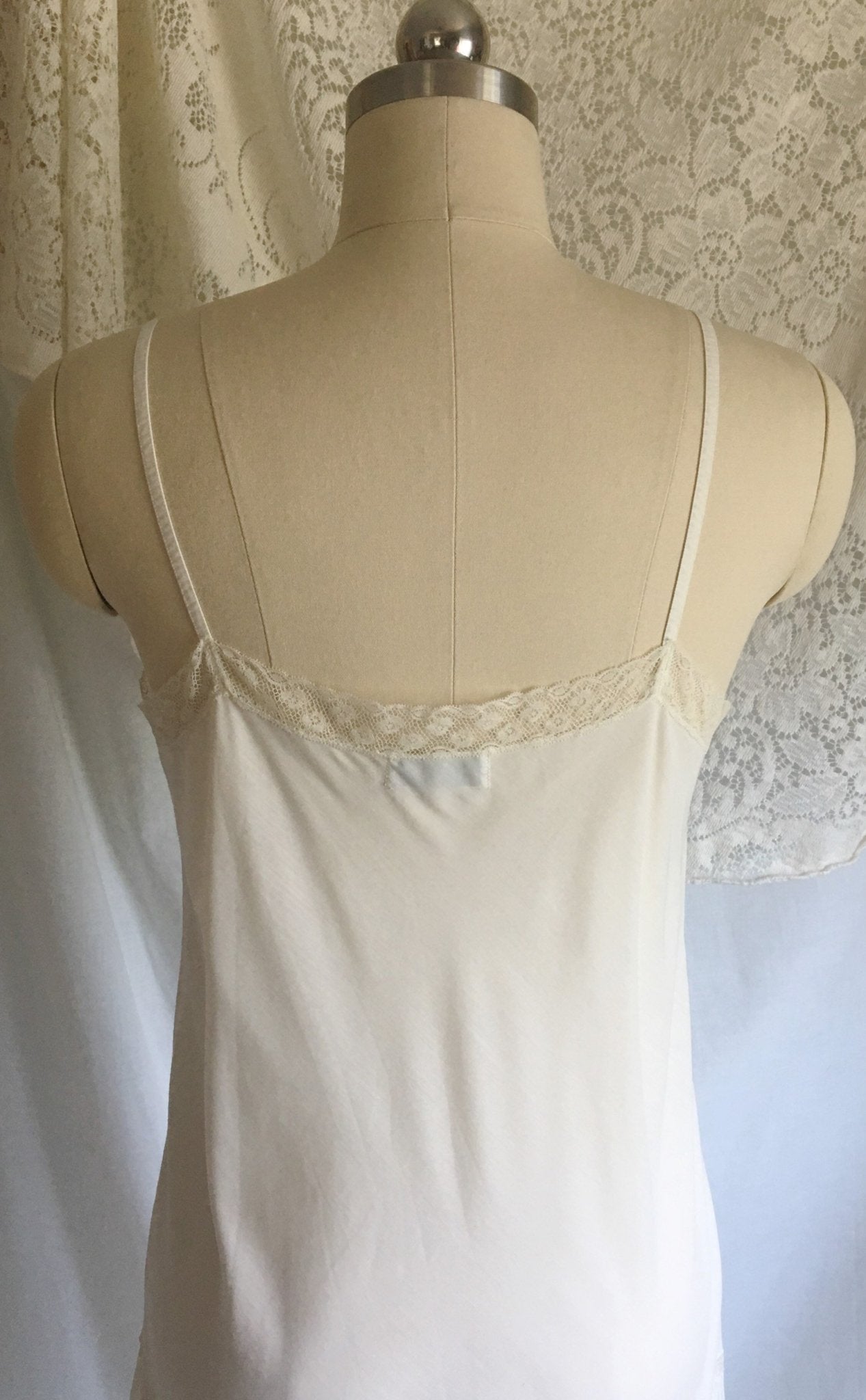 Vintage 1950's Chemise Slip | White Dacron Cotton Batiste & Lace | Crystal Pleating | Barbizon | Size SM - Daggers & Dames