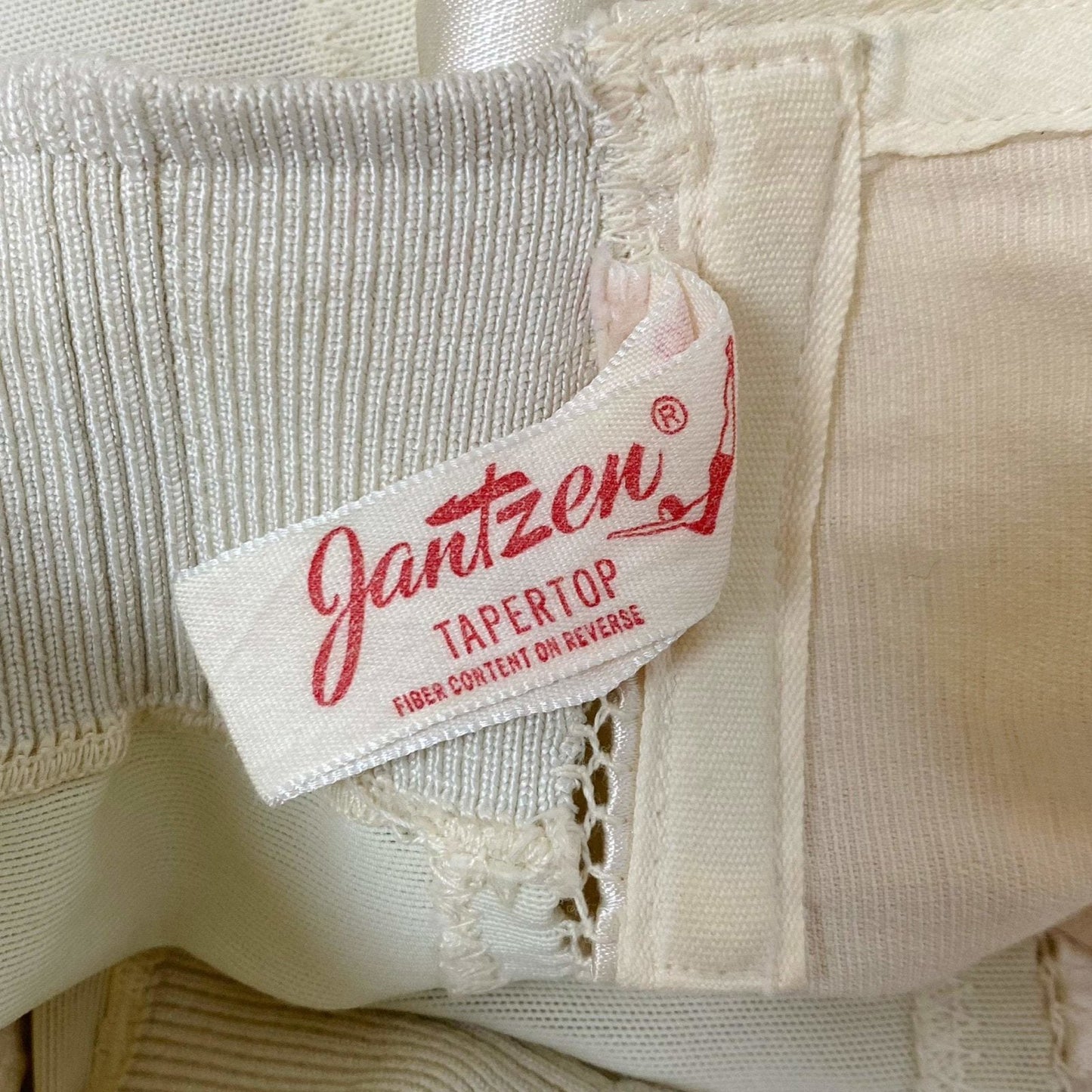 Vintage 1950's Girdle | White Satin with Clover Embroidery & Elastic Mesh | Size XS, S | Jantzen - Daggers & Dames