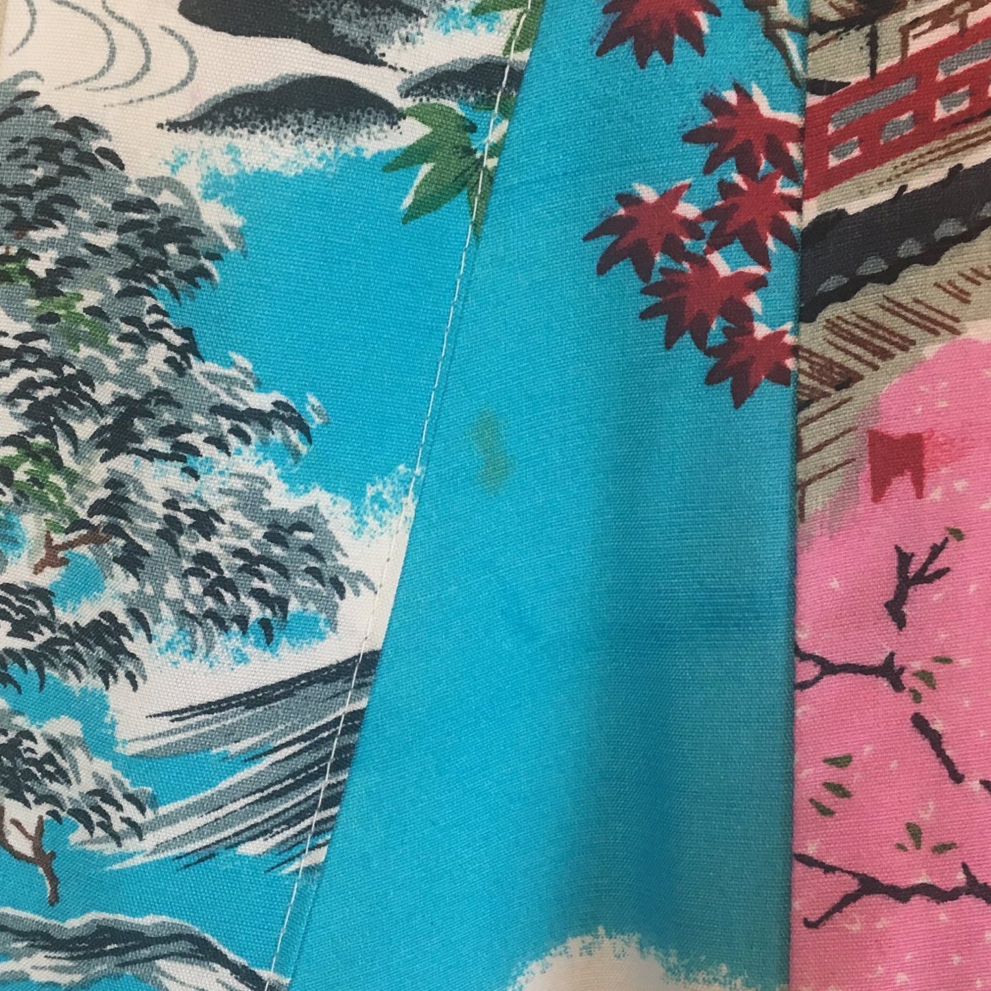 Vintage 1950's Japanese Kimono | Crisp Turquoise Blue Cotton with Scenic Print | Size Free - Daggers & Dames