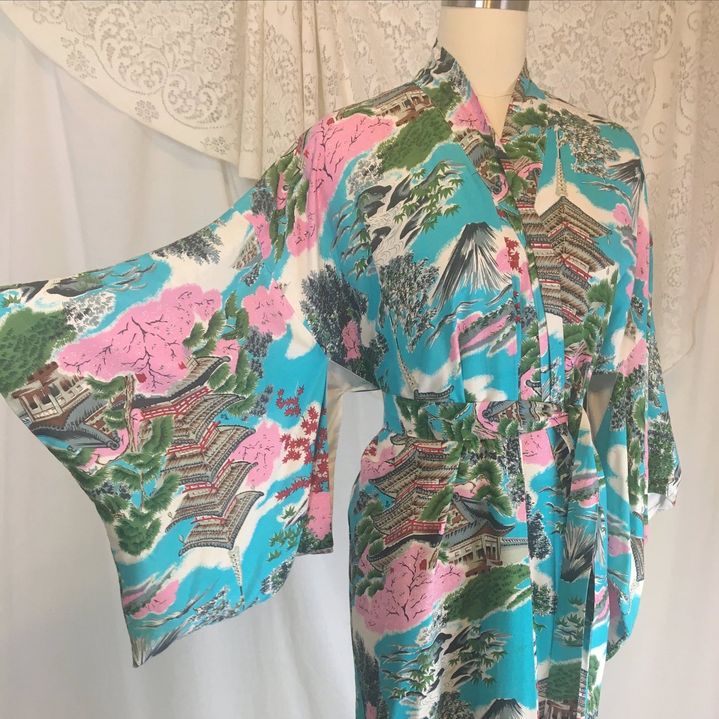 Vintage 1950's Japanese Kimono | Crisp Turquoise Blue Cotton with Scenic Print | Size Free - Daggers & Dames