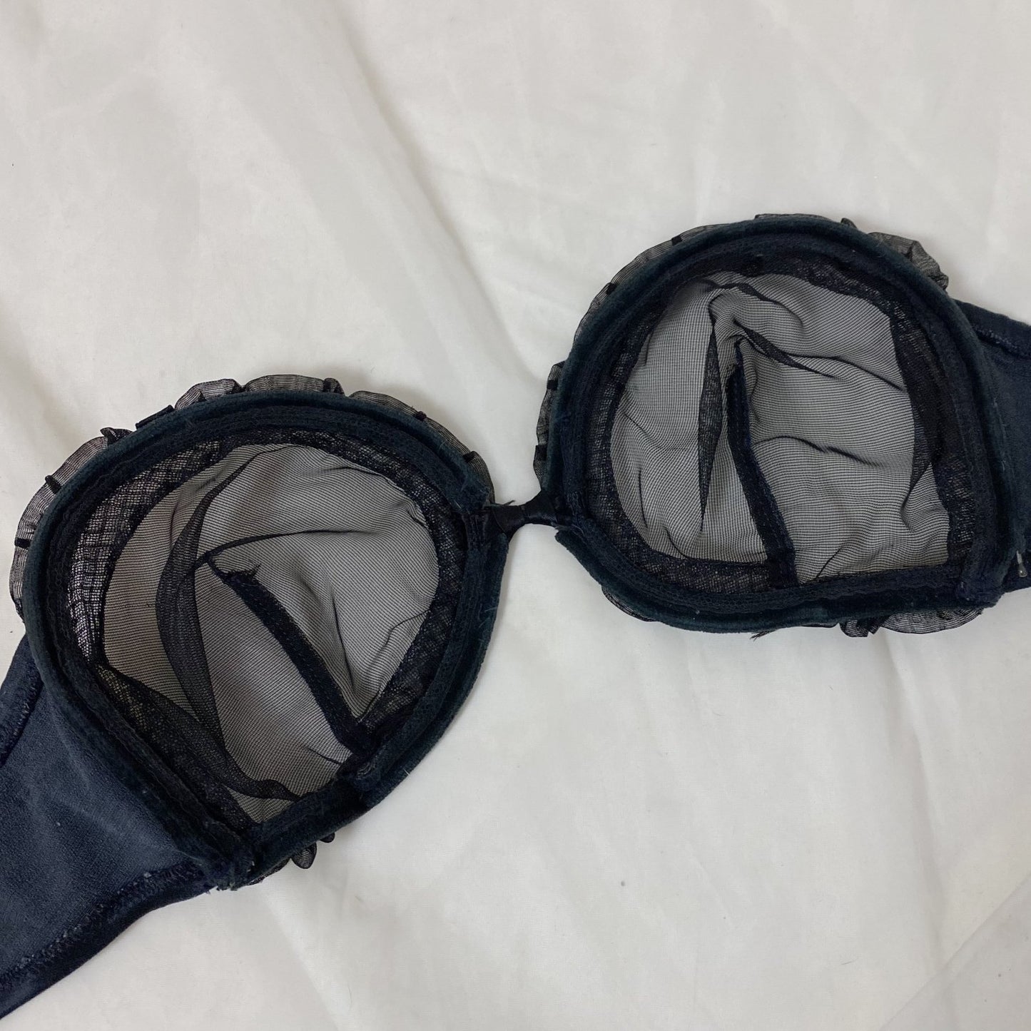 Vintage 1950's Monowire Bra | Black Mesh with Ruffled Lace | Size 32 C, 34 B - Daggers & Dames