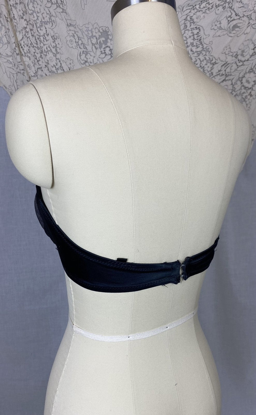 Vintage 1950's Monowire Bra | Black Mesh with Ruffled Lace | Size 32 C, 34 B - Daggers & Dames