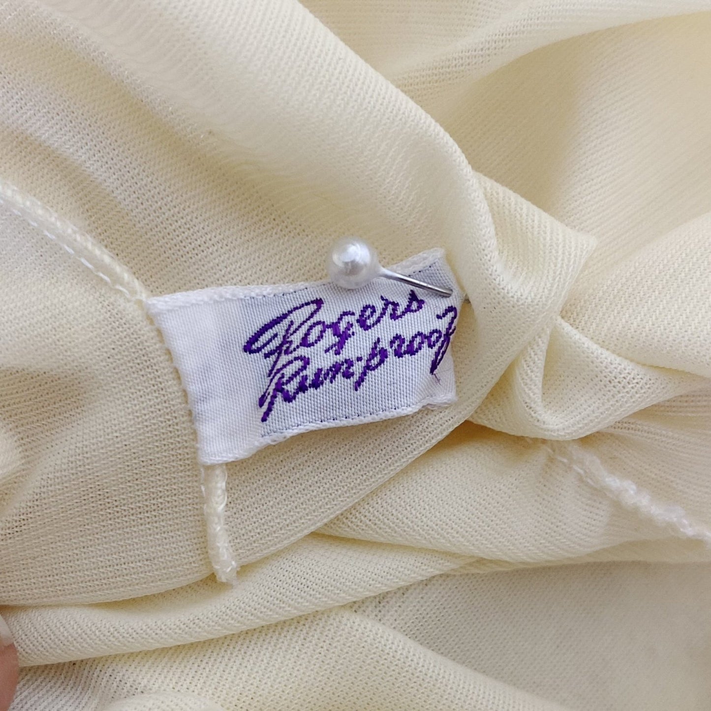 Vintage 1950's Nightgown | Creamy Yellow Nylon with White Chiffon Floral Appliques | Size M, LG | Roger's - Daggers & Dames