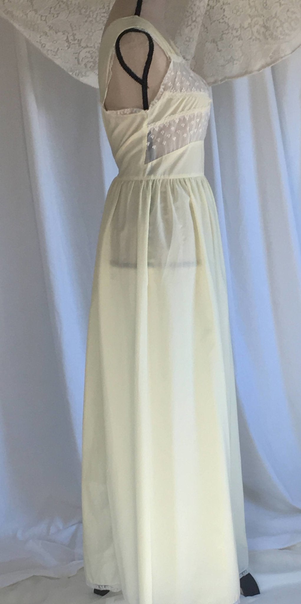 Vintage 1950's Nightgown | Pale Yellow Nylon & White Embroidered Lace Chiffon | Empire Waist Lingerie | Size S - M - Daggers & Dames